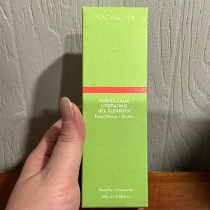PEACH AND LILY HYDRATING GEL CLEANSER